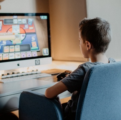 هل يتعرض الأطفال للضغط النفسي؟