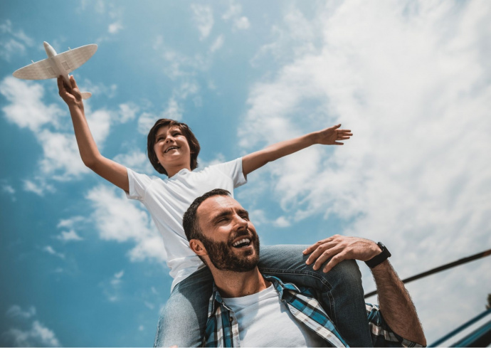 كيف تبدو أعراض وآثار الصدمة على الأطفال